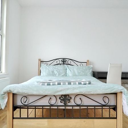 Cosy Rooms Near Canary Wharf & The O2 لندن المظهر الخارجي الصورة