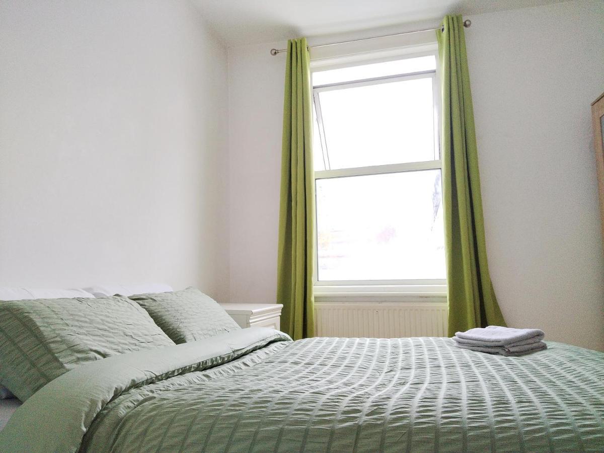 Cosy Rooms Near Canary Wharf & The O2 لندن المظهر الخارجي الصورة