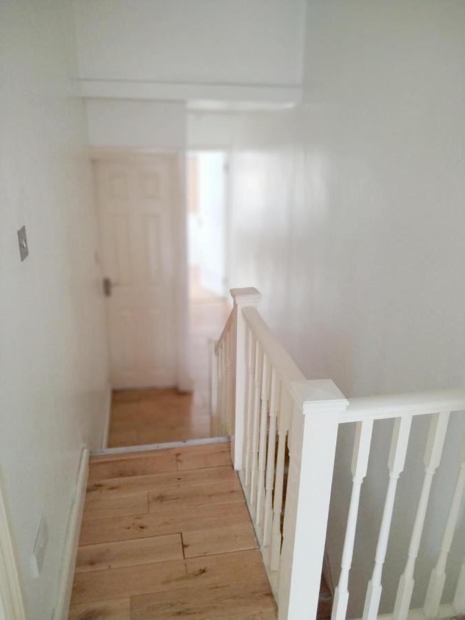 Cosy Rooms Near Canary Wharf & The O2 لندن المظهر الخارجي الصورة