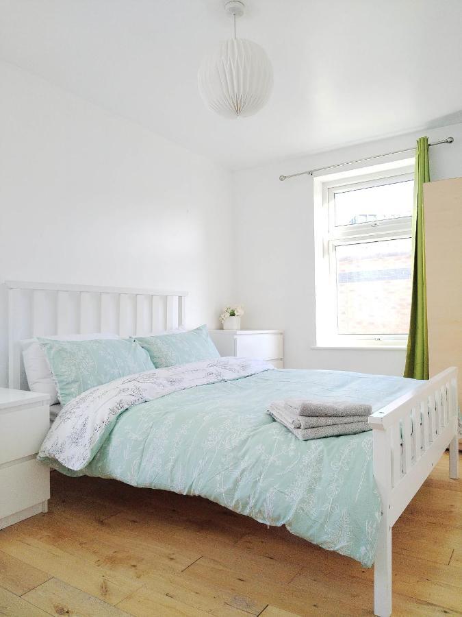 Cosy Rooms Near Canary Wharf & The O2 لندن المظهر الخارجي الصورة